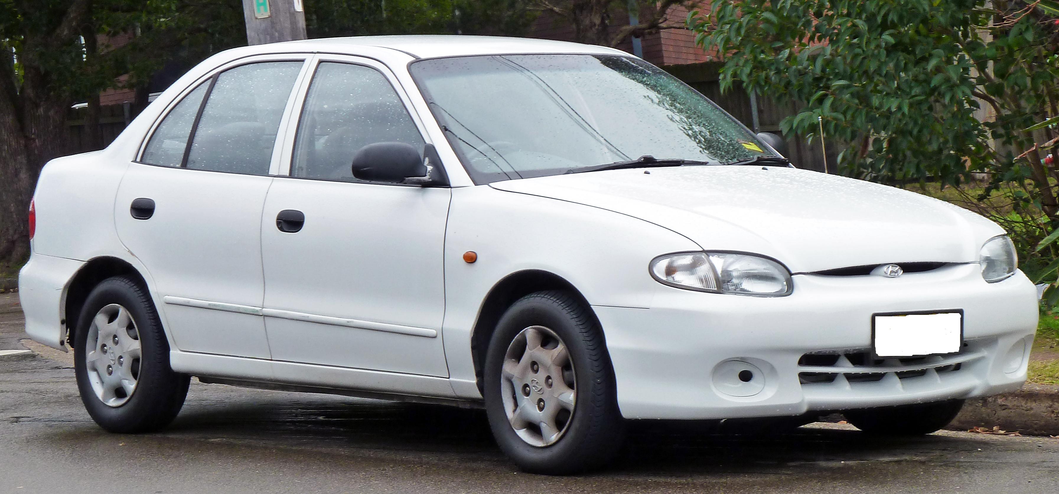 Кузовной ремонт , покраска и запчасти Hyundai Accent (97-99).